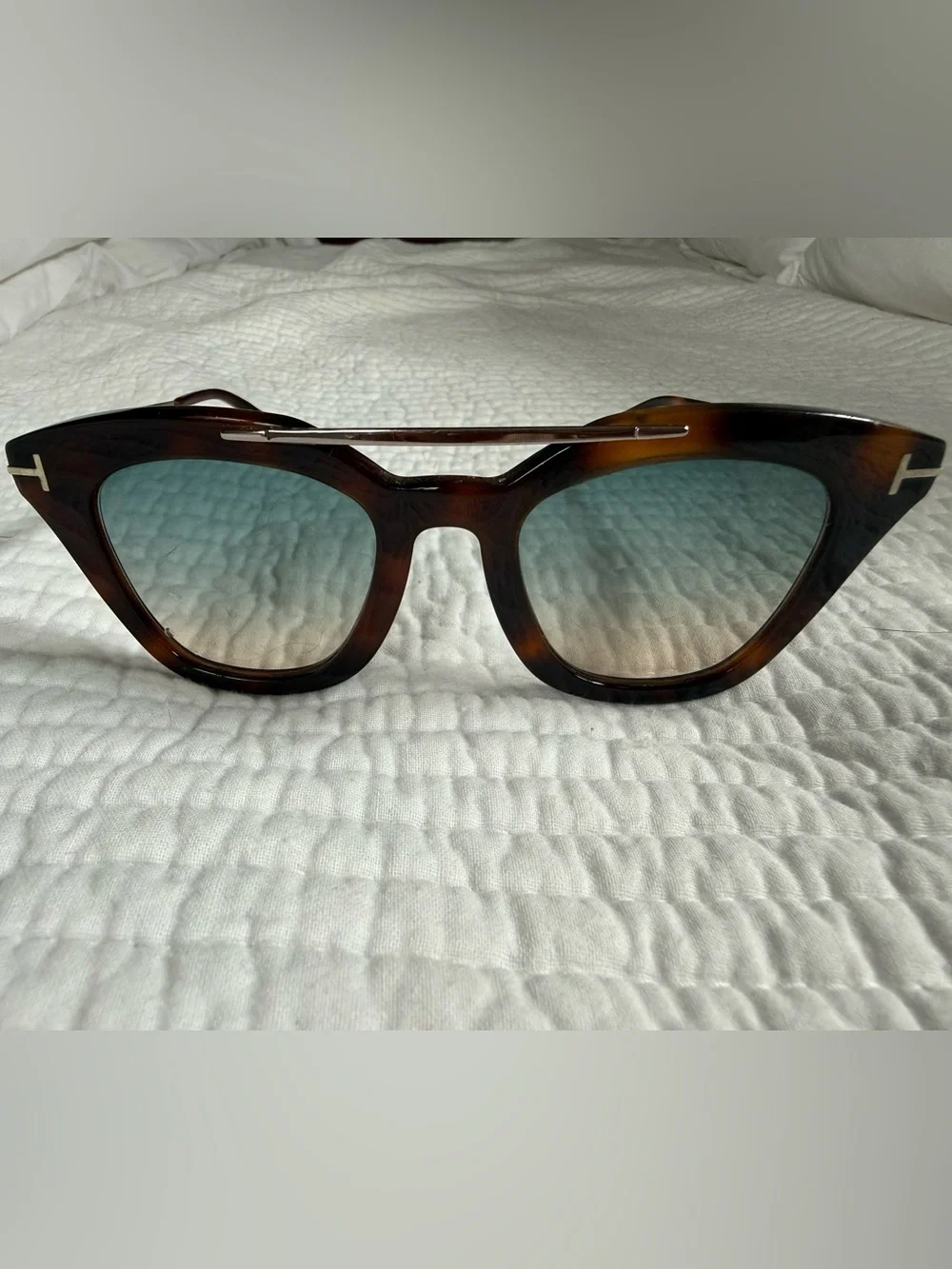 Tom Ford Tortoiseshell Sunglasses with Gradient Lenses - Picture 3 of 10